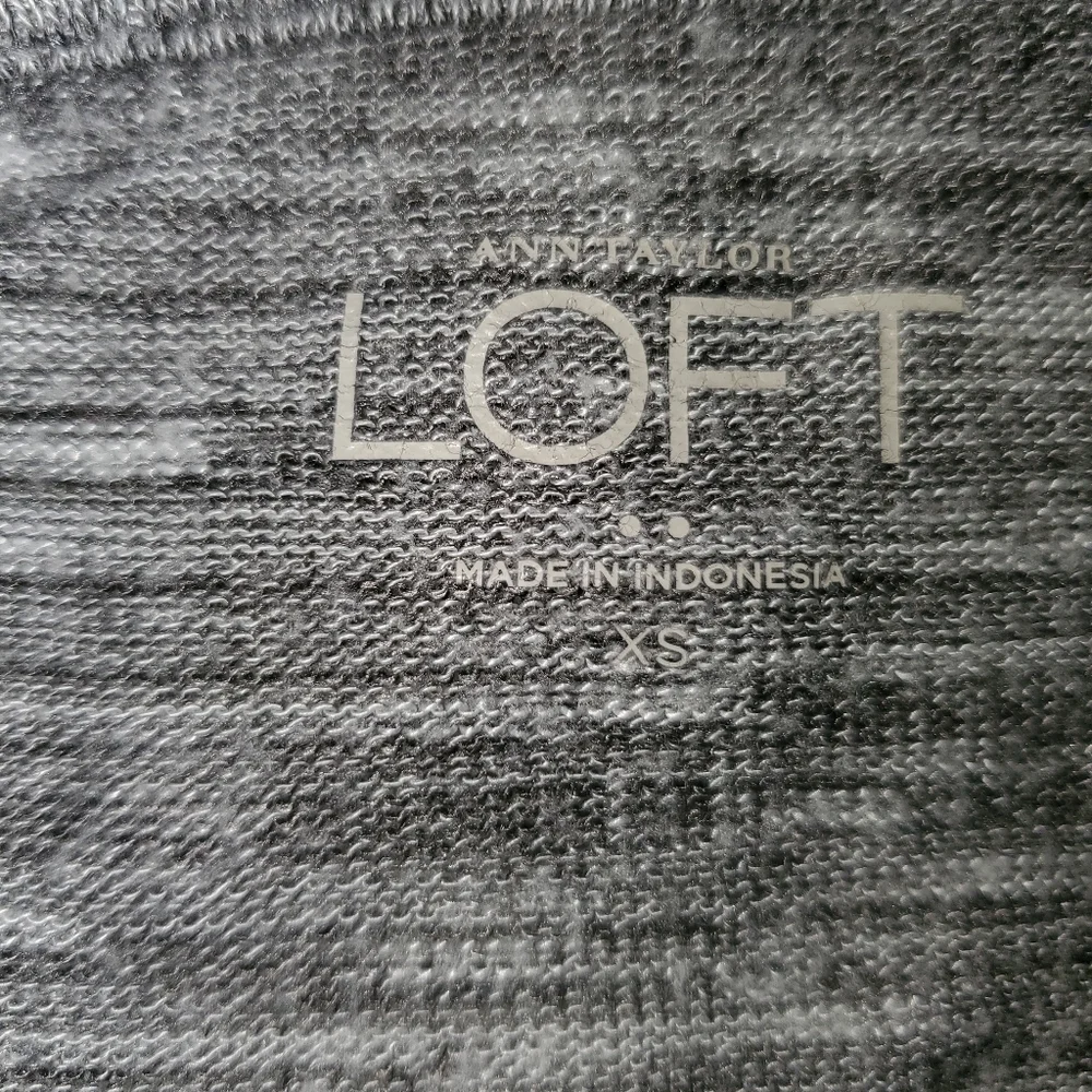 Loft Gray Top - Picture 7 of 9